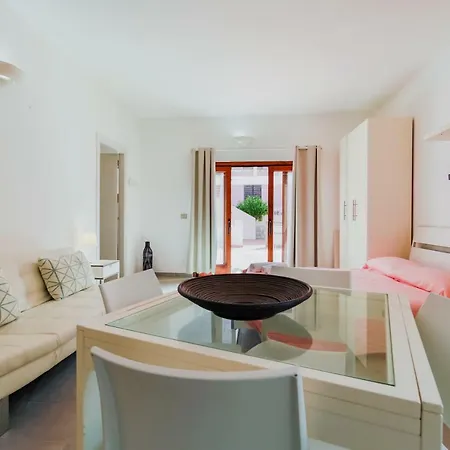 Lägenhetshotell Calasetta Residence 5*